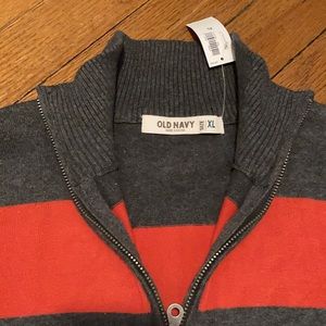 OLD NAVY SWEATER
